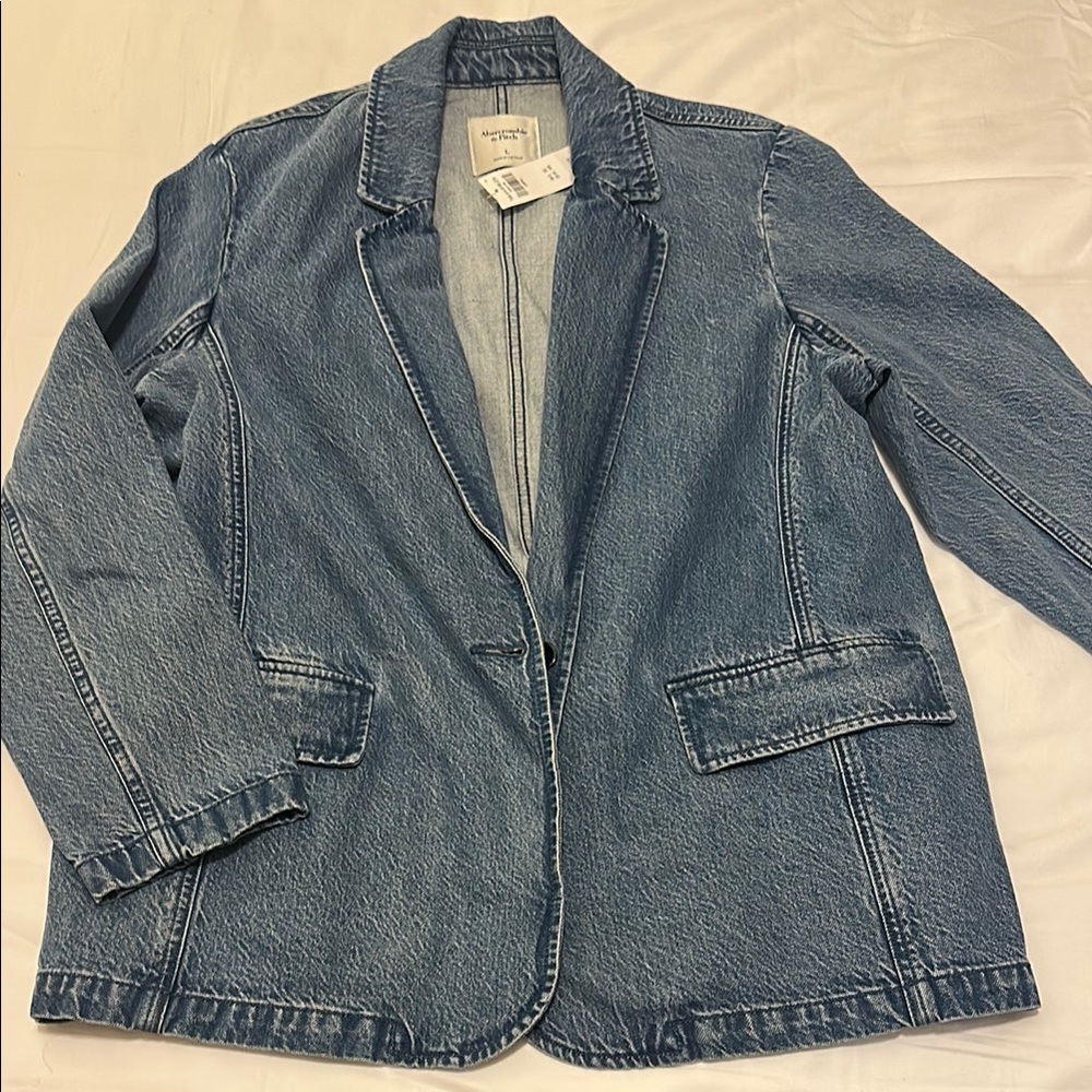 Women's Denim Jacket